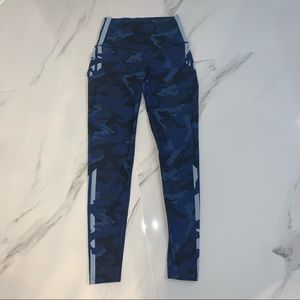 Leggings wear it to heart